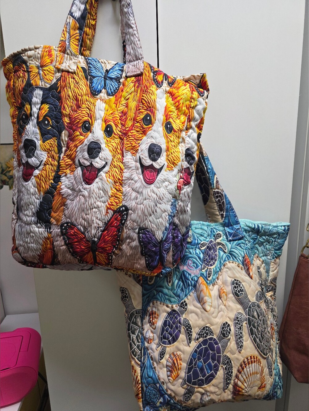Quilted Travel Tote-Puppies - Picture 2 of 2